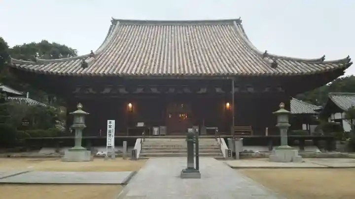 太山寺の本殿・本堂