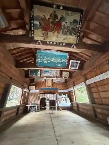 年毛神社の{uncategorized: "未分類", other: "その他", undefined: "問題あり", building: "その他建物", grave: "お墓", sacred_gate: "鳥居", guardian: "狛犬", statue: "像", buddha: "仏像", history: "歴史", nature: "自然", garden: "庭園", animal: "動物", pagoda: "塔", temizu: "手水舎", mountain_gate: "山門・神門", sanctuary: "本殿・本堂", subordinate: "末社・摂社", art: "芸術", scenery: "景色", jizo: "地蔵", ema: "絵馬", goshuin: "御朱印", omikuji: "おみくじ", items: "授与品その他", amulet: "お守り", goshuincho: "御朱印帳", eats: "食事", festival: "お祭り", votive_dance: "神楽", shichigosan: "七五三参", wedding: "結婚式", experience: "体験その他", initially: "初詣", around: "周辺", anti_infection: "感染症対策"}