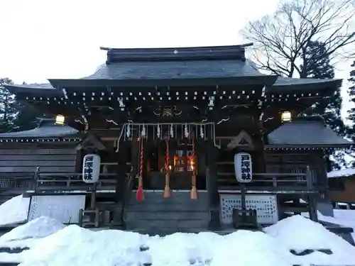 戸澤神社の本殿