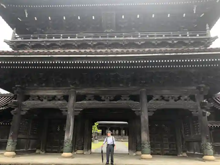 井波別院瑞泉寺の山門・神門