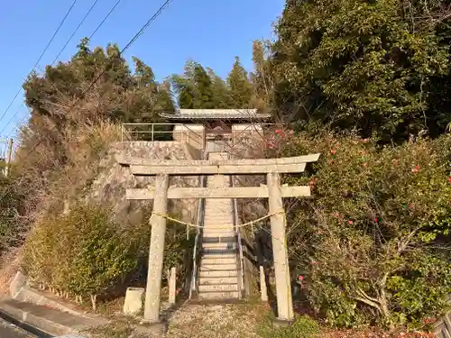 権現神社の鳥居