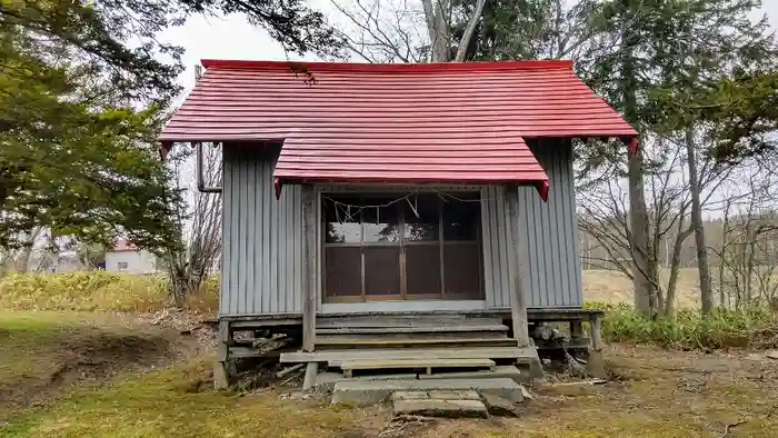 茂世丑神社の本殿