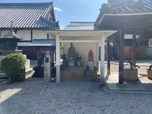 継松寺の地蔵