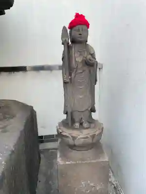 重願寺の{uncategorized: "未分類", other: "その他", undefined: "問題あり", building: "その他建物", grave: "お墓", sacred_gate: "鳥居", guardian: "狛犬", statue: "像", buddha: "仏像", history: "歴史", nature: "自然", garden: "庭園", animal: "動物", pagoda: "塔", temizu: "手水舎", mountain_gate: "山門・神門", sanctuary: "本殿・本堂", subordinate: "末社・摂社", art: "芸術", scenery: "景色", jizo: "地蔵", ema: "絵馬", goshuin: "御朱印", omikuji: "おみくじ", items: "授与品その他", amulet: "お守り", goshuincho: "御朱印帳", eats: "食事", festival: "お祭り", votive_dance: "神楽", shichigosan: "七五三参", wedding: "結婚式", experience: "体験その他", initially: "初詣", around: "周辺", anti_infection: "感染症対策"}