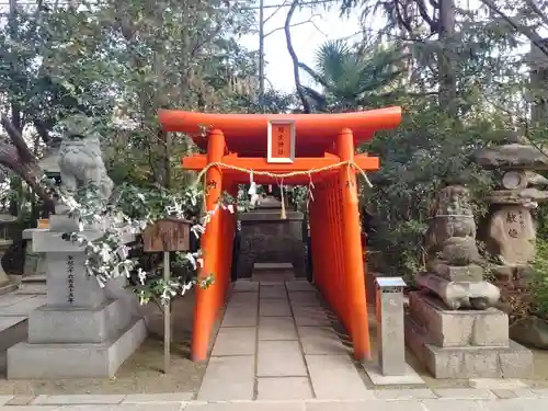 空鞘稲生神社の末社・摂社
