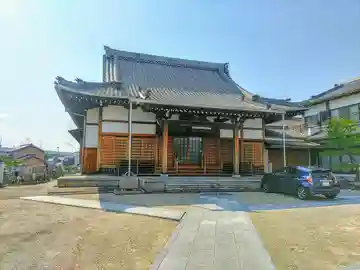 正覚寺の本殿・本堂