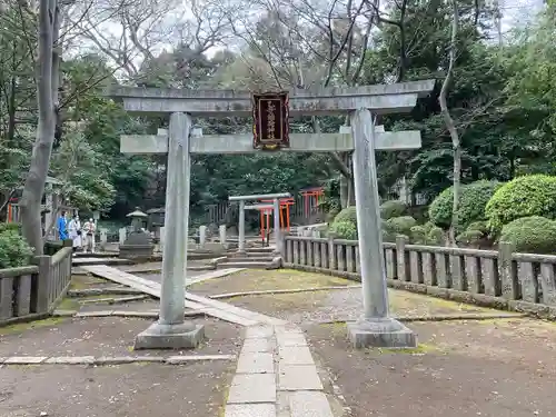 根津神社の鳥居