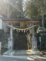 中野神社の{uncategorized: "未分類", other: "その他", undefined: "問題あり", building: "その他建物", grave: "お墓", sacred_gate: "鳥居", guardian: "狛犬", statue: "像", buddha: "仏像", history: "歴史", nature: "自然", garden: "庭園", animal: "動物", pagoda: "塔", temizu: "手水舎", mountain_gate: "山門・神門", sanctuary: "本殿・本堂", subordinate: "末社・摂社", art: "芸術", scenery: "景色", jizo: "地蔵", ema: "絵馬", goshuin: "御朱印", omikuji: "おみくじ", items: "授与品その他", amulet: "お守り", goshuincho: "御朱印帳", eats: "食事", festival: "お祭り", votive_dance: "神楽", shichigosan: "七五三参", wedding: "結婚式", experience: "体験その他", initially: "初詣", around: "周辺", anti_infection: "感染症対策"}