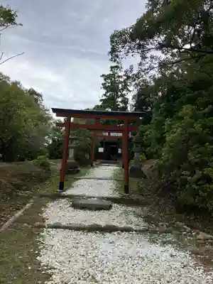辛国社(東大寺境内社)の鳥居
