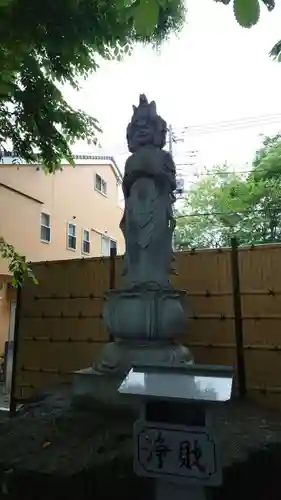 秩父今宮神社の仏像