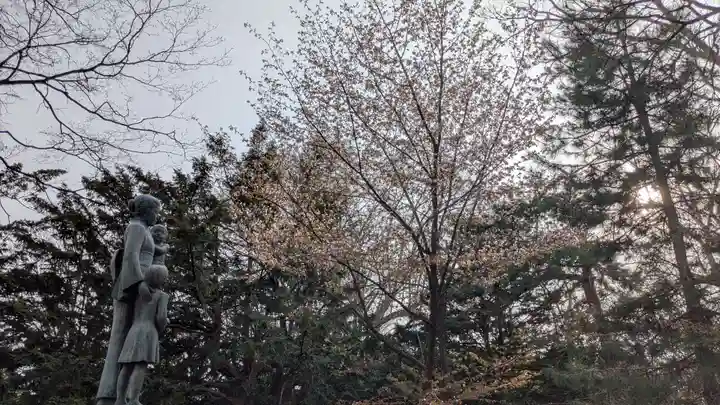 北海道護國神社の像