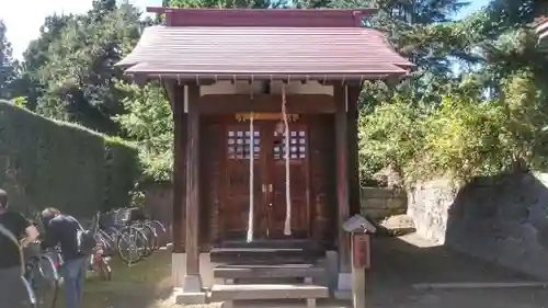 金毘羅神社の本殿