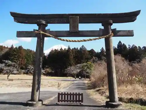 人穴浅間神社の鳥居