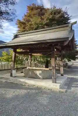 久津八幡宮の手水舎