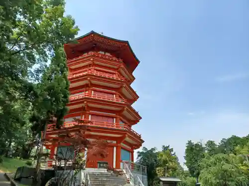 金乗院放光寺の塔