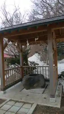 神恵内嚴島神社の手水舎