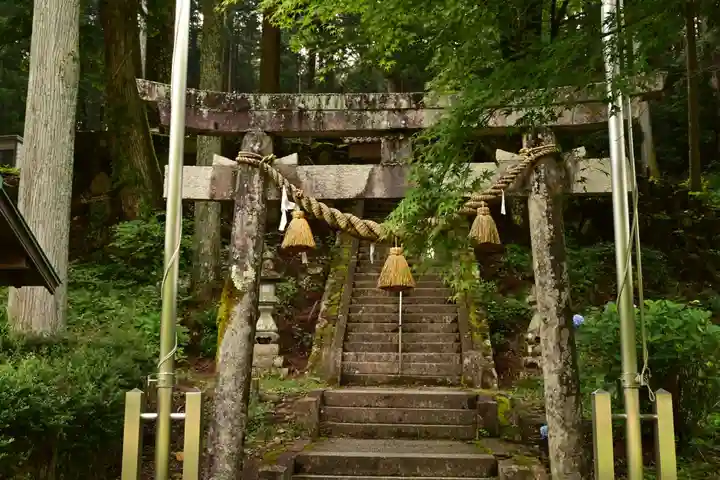 根道神社(岐阜県)