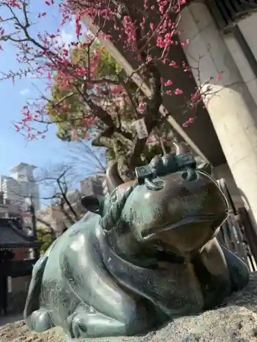 大阪天満宮の{uncategorized: "未分類", other: "その他", undefined: "問題あり", building: "その他建物", grave: "お墓", sacred_gate: "鳥居", guardian: "狛犬", statue: "像", buddha: "仏像", history: "歴史", nature: "自然", garden: "庭園", animal: "動物", pagoda: "塔", temizu: "手水舎", mountain_gate: "山門・神門", sanctuary: "本殿・本堂", subordinate: "末社・摂社", art: "芸術", scenery: "景色", jizo: "地蔵", ema: "絵馬", goshuin: "御朱印", omikuji: "おみくじ", items: "授与品その他", amulet: "お守り", goshuincho: "御朱印帳", eats: "食事", festival: "お祭り", votive_dance: "神楽", shichigosan: "七五三参", wedding: "結婚式", experience: "体験その他", initially: "初詣", around: "周辺", anti_infection: "感染症対策"}