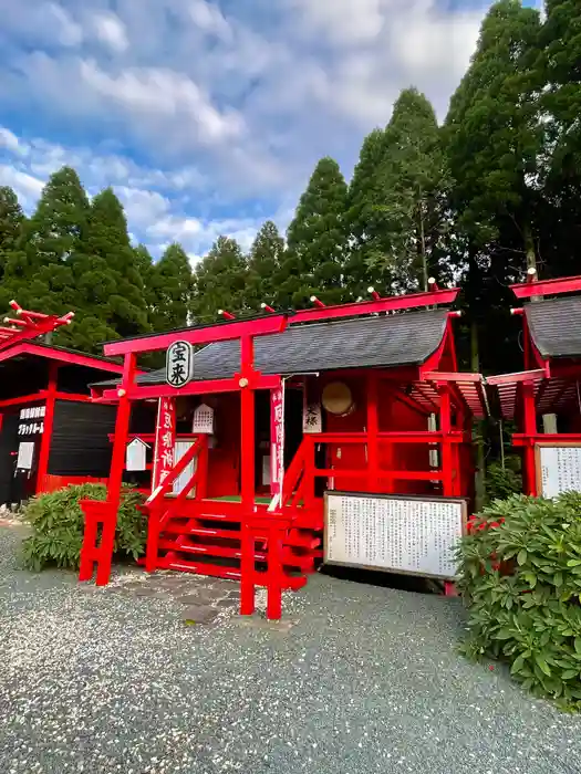 宝来宝来神社の本殿