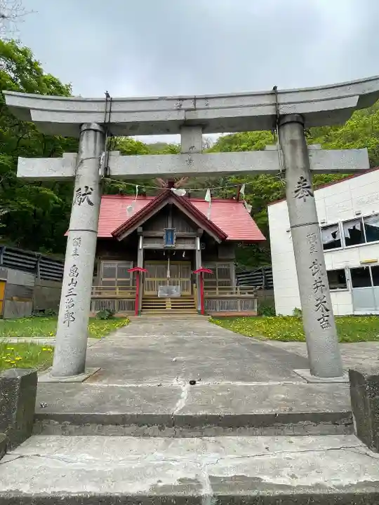 神恵内嚴島神社(北海道)