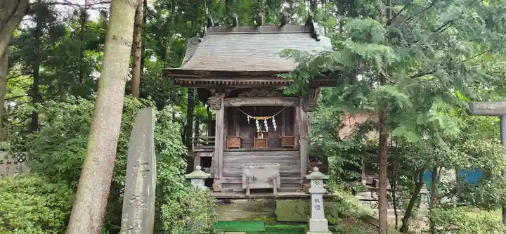 神明社の末社・摂社
