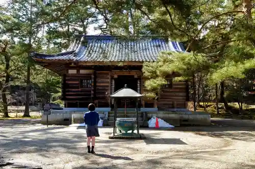 毛越寺の本殿