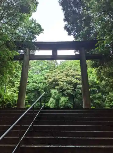 近江神宮の鳥居