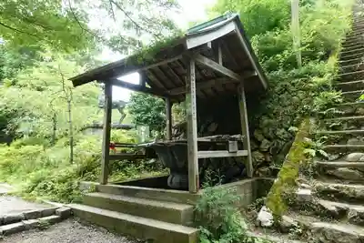 施福寺の手水舎