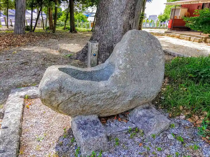白山神社(狩宿)の手水舎