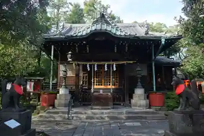 三囲神社の本殿・本堂