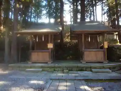 諏訪大社下社春宮の末社・摂社