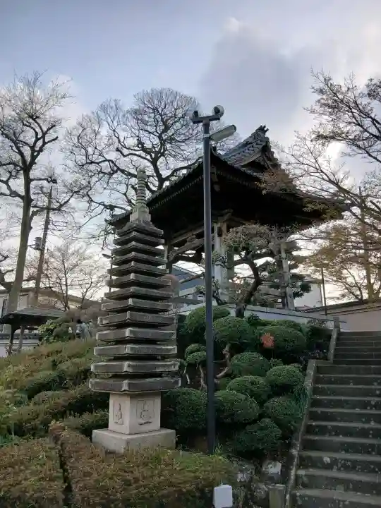 光明寺の{uncategorized: "未分類", other: "その他", undefined: "問題あり", building: "その他建物", grave: "お墓", sacred_gate: "鳥居", guardian: "狛犬", statue: "像", buddha: "仏像", history: "歴史", nature: "自然", garden: "庭園", animal: "動物", pagoda: "塔", temizu: "手水舎", mountain_gate: "山門・神門", sanctuary: "本殿・本堂", subordinate: "末社・摂社", art: "芸術", scenery: "景色", jizo: "地蔵", ema: "絵馬", goshuin: "御朱印", omikuji: "おみくじ", items: "授与品その他", amulet: "お守り", goshuincho: "御朱印帳", eats: "食事", festival: "お祭り", votive_dance: "神楽", shichigosan: "七五三参", wedding: "結婚式", experience: "体験その他", initially: "初詣", around: "周辺", anti_infection: "感染症対策"}