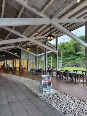 金蛇水神社の{uncategorized: "未分類", other: "その他", undefined: "問題あり", building: "その他建物", grave: "お墓", sacred_gate: "鳥居", guardian: "狛犬", statue: "像", buddha: "仏像", history: "歴史", nature: "自然", garden: "庭園", animal: "動物", pagoda: "塔", temizu: "手水舎", mountain_gate: "山門・神門", sanctuary: "本殿・本堂", subordinate: "末社・摂社", art: "芸術", scenery: "景色", jizo: "地蔵", ema: "絵馬", goshuin: "御朱印", omikuji: "おみくじ", items: "授与品その他", amulet: "お守り", goshuincho: "御朱印帳", eats: "食事", festival: "お祭り", votive_dance: "神楽", shichigosan: "七五三参", wedding: "結婚式", experience: "体験その他", initially: "初詣", around: "周辺", anti_infection: "感染症対策"}
