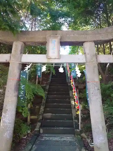 滑川神社 - 仕事と子どもの守り神の鳥居