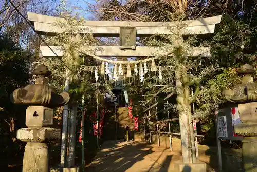 諏訪神社の鳥居