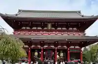 浅草寺の山門・神門