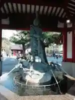 浅草寺の手水舎