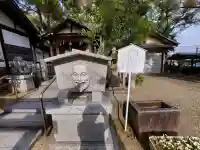 柴籬神社の{uncategorized: "未分類", other: "その他", undefined: "問題あり", building: "その他建物", grave: "お墓", sacred_gate: "鳥居", guardian: "狛犬", statue: "像", buddha: "仏像", history: "歴史", nature: "自然", garden: "庭園", animal: "動物", pagoda: "塔", temizu: "手水舎", mountain_gate: "山門・神門", sanctuary: "本殿・本堂", subordinate: "末社・摂社", art: "芸術", scenery: "景色", jizo: "地蔵", ema: "絵馬", goshuin: "御朱印", omikuji: "おみくじ", items: "授与品その他", amulet: "お守り", goshuincho: "御朱印帳", eats: "食事", festival: "お祭り", votive_dance: "神楽", shichigosan: "七五三参", wedding: "結婚式", experience: "体験その他", initially: "初詣", around: "周辺", anti_infection: "感染症対策"}