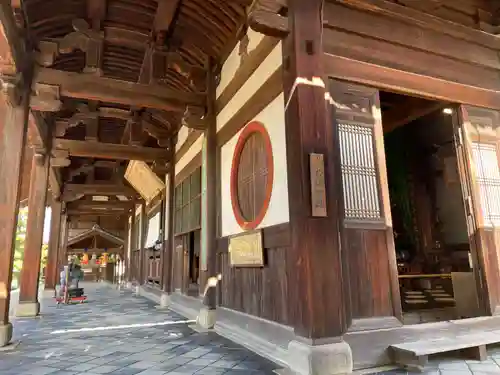 萬福寺の本殿・本堂