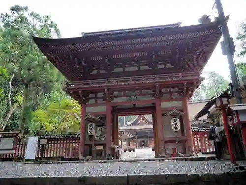 日吉大社の山門