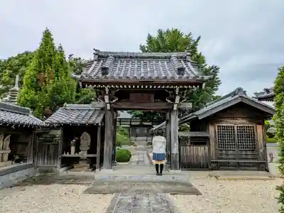 医王寺の山門・神門