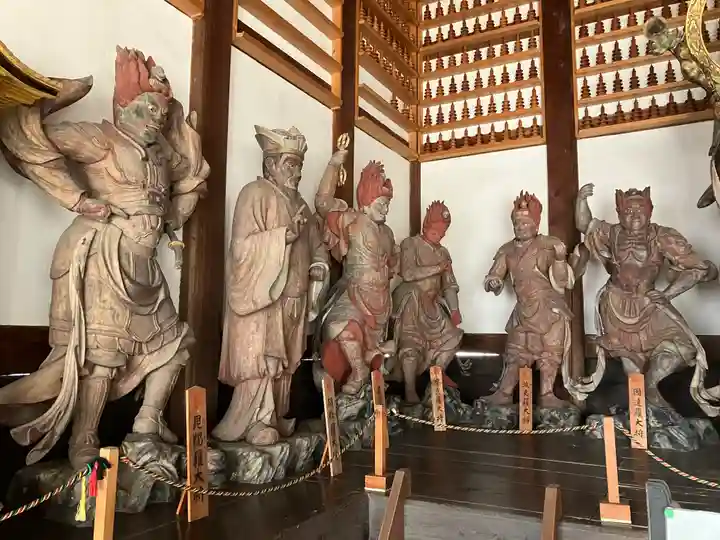 鶴林寺(兵庫県)