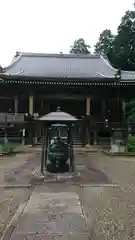 観音寺の本殿