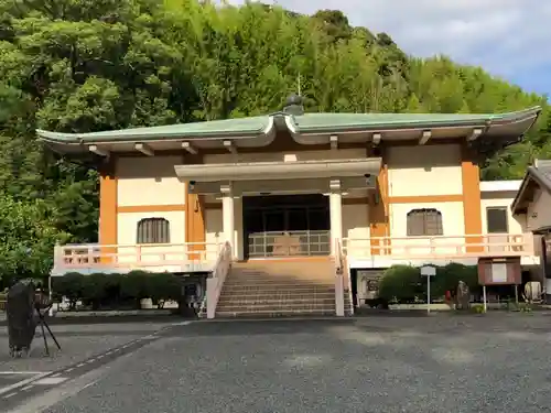 鬼岩寺の本殿