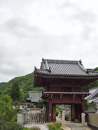 大日寺の山門・神門