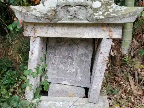 乎疑原神社の仏像