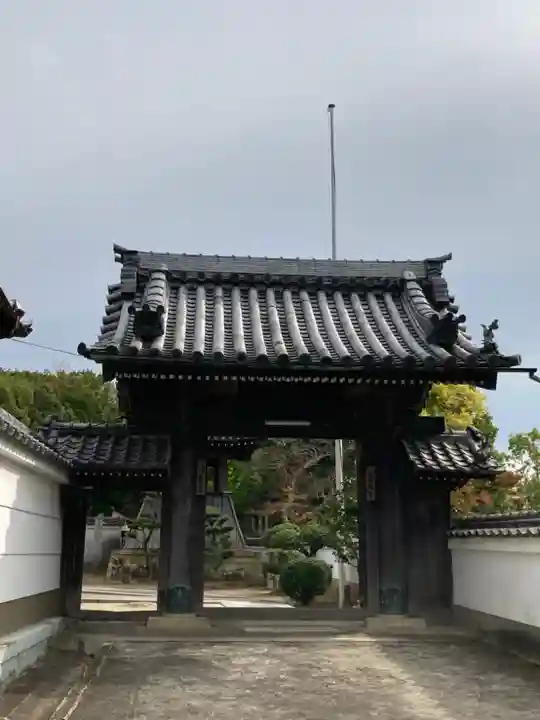 常光寺の山門・神門