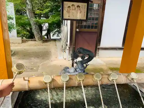 道通神社の手水