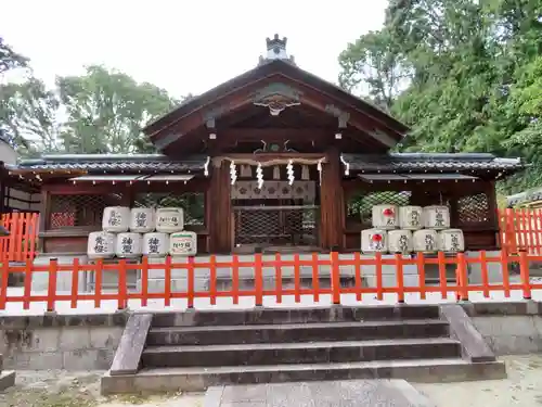 建勲神社の山門・神門