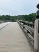 伊勢神宮内宮(皇大神宮)の{uncategorized: "未分類", other: "その他", undefined: "問題あり", building: "その他建物", grave: "お墓", sacred_gate: "鳥居", guardian: "狛犬", statue: "像", buddha: "仏像", history: "歴史", nature: "自然", garden: "庭園", animal: "動物", pagoda: "塔", temizu: "手水舎", mountain_gate: "山門・神門", sanctuary: "本殿・本堂", subordinate: "末社・摂社", art: "芸術", scenery: "景色", jizo: "地蔵", ema: "絵馬", goshuin: "御朱印", omikuji: "おみくじ", items: "授与品その他", amulet: "お守り", goshuincho: "御朱印帳", eats: "食事", festival: "お祭り", votive_dance: "神楽", shichigosan: "七五三参", wedding: "結婚式", experience: "体験その他", initially: "初詣", around: "周辺", anti_infection: "感染症対策"}